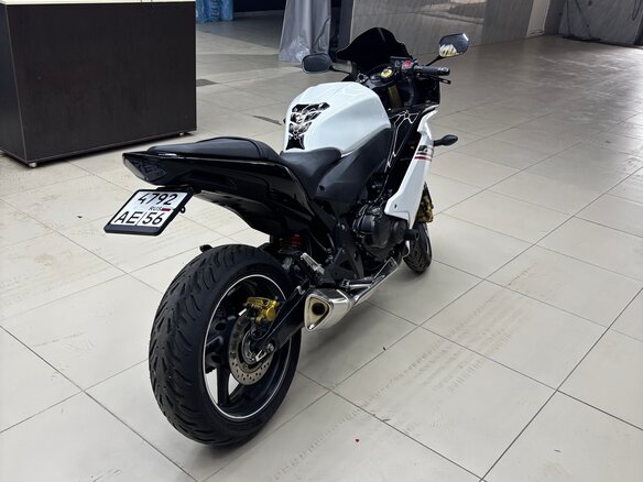 2012 Honda CBR 600F, белый, 650000 рублей - вид 1