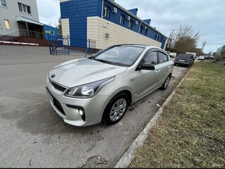 2018 Kia Rio IV, бежевый, 1350000 рублей, вид 1