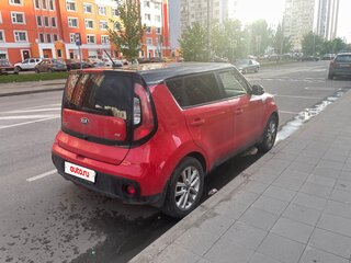 2017 Kia Soul II Рестайлинг, красный, 1300000 рублей, вид 3