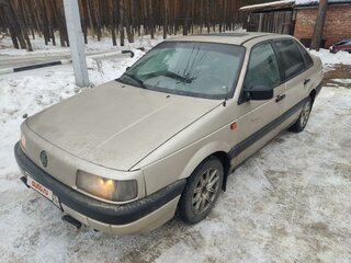 1990 Volkswagen Passat B3, серый, 135000 рублей, вид 2