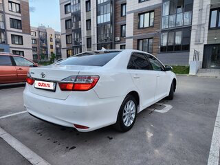 2017 Toyota Camry VII (XV50) Рестайлинг 2, белый, 1545000 рублей, вид 5