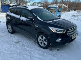 2017 Ford Kuga II Рестайлинг, чёрный, 1900000 рублей, вид 3