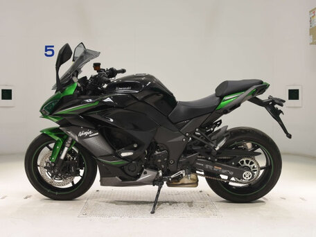 2022 Kawasaki Z 1000SX, зелёный, 1400000 рублей, вид 3