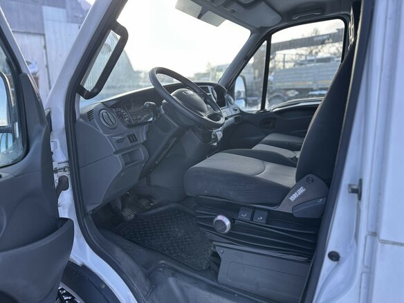2012 Iveco Daily, белый, 2100000 рублей - вид 10