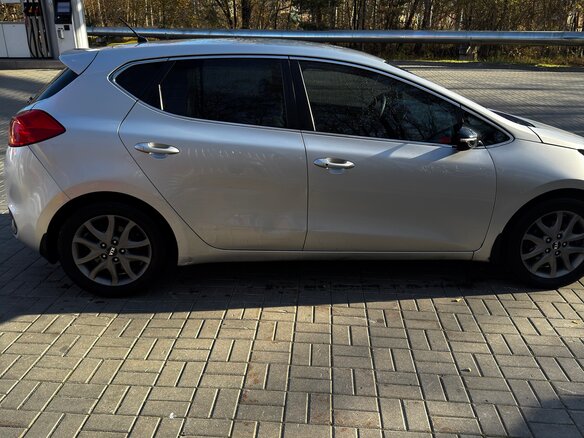 2012 Kia Ceed II, серебристый, 950000 рублей - вид 2