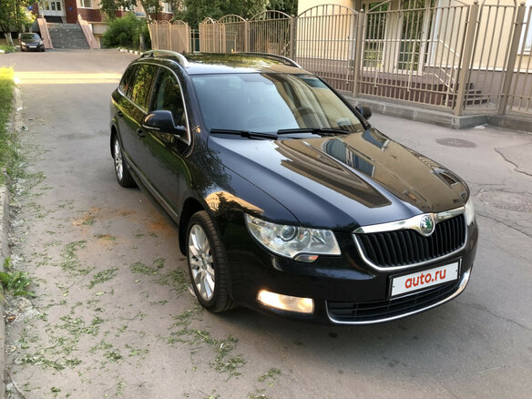 2012 Skoda Superb II, чёрный - вид 1