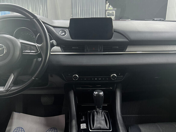 2019 Mazda 6 III (GJ) Рестайлинг 2, красный, 2500000 рублей - вид 20