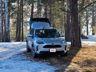 2021 Toyota Yaris Cross I, серебристый, 1950000 рублей, вид 2