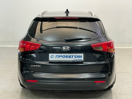 2018 Kia Ceed II Рестайлинг, чёрный, 1370000 рублей, вид 3