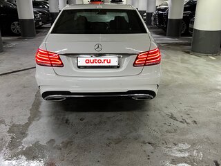 2015 Mercedes-Benz E-Класс 200 IV (W212, S212, C207) Рестайлинг, белый, 2300000 рублей, вид 4