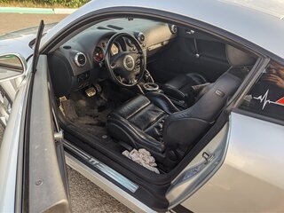 2004 Audi TT I (8N) Рестайлинг, серебристый, 630000 рублей, вид 5