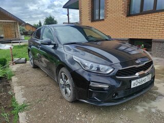 2019 Kia Cerato IV, чёрный, 1650000 рублей, вид 3