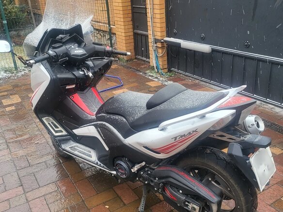 2013 Yamaha TMAX, белый, 650000 рублей - вид 1