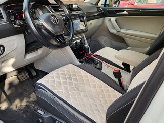 2017 Volkswagen Tiguan II, белый, 2690000 рублей, вид 5