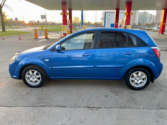 2010 Kia Rio II Рестайлинг, синий, 597000 рублей - вид 8