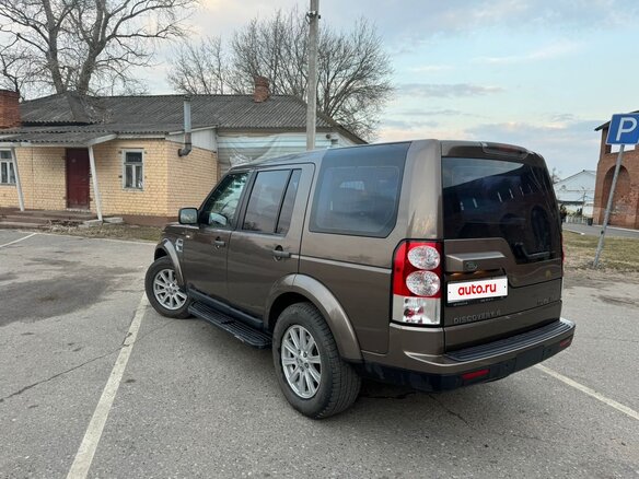 2011 Land Rover Discovery IV, коричневый, 1650000 рублей - вид 3