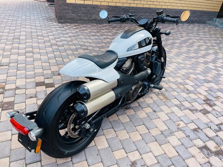 2021 Harley-Davidson Sportster S, белый, 1500000 рублей, вид 2