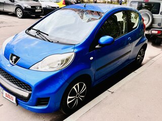 2010 Peugeot 107 I Рестайлинг, синий, 490000 рублей, вид 1