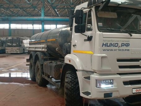 2021 КамАЗ 43118, оранжевый, 4300000 рублей, вид 2