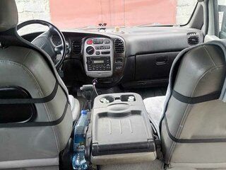 2007 Hyundai Starex I Рестайлинг 2, серебристый, 750000 рублей, вид 3