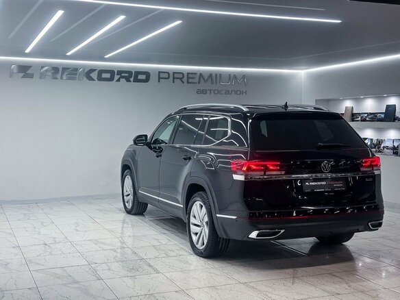 2021 Volkswagen Teramont I Рестайлинг, чёрный, 3990000 рублей - вид 26