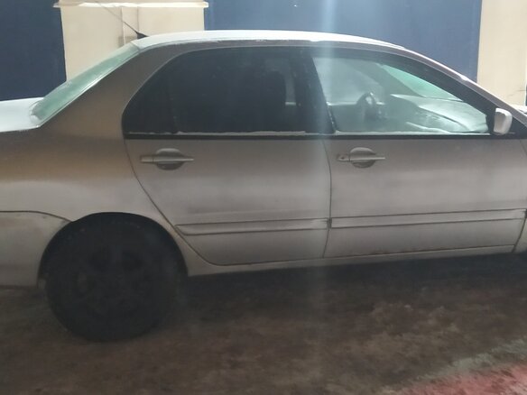 2004 Mitsubishi Lancer IX, серебристый, 240000 рублей - вид 3