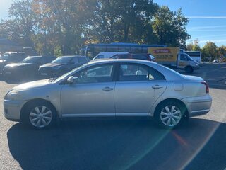 2008 Toyota Avensis II Рестайлинг, серебристый, 500000 рублей, вид 3