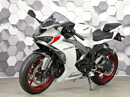 2025 Kawasaki ZX-6 Ninja, белый, 1499000 рублей, вид 2