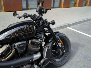 2021 Harley-Davidson Sportster S, чёрный, 1550000 рублей, вид 4