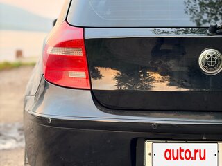 2010 BMW 1 серии 116i I (E81/E82/E87/E88) Рестайлинг, чёрный, 805000 рублей, вид 4