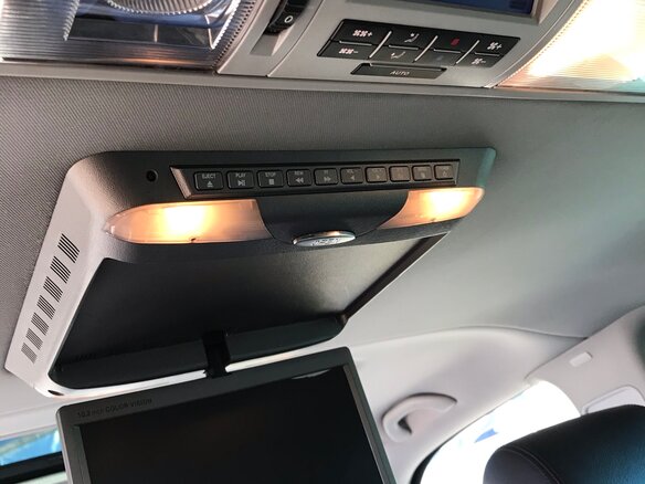 2007 Volkswagen Multivan T5, серый, 2950000 рублей - вид 27