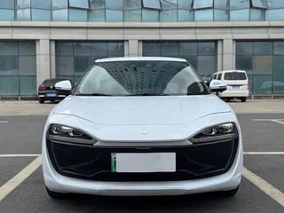 2019 Leapmotor S01 35.6 kWh (Li-ion), белый, 1150000 рублей, вид 2