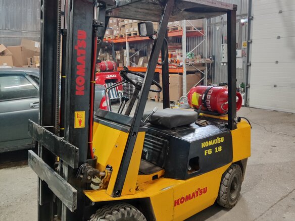 2000 Komatsu FG, жёлтый, 570000 рублей - вид 7