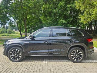 2023 Skoda Kodiaq I Рестайлинг, чёрный, 4300000 рублей, вид 5
