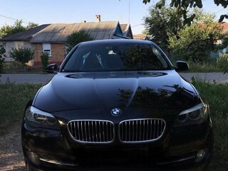 2010 BMW 5 серии 523i VI (F10/F11/F07), чёрный, 1400000 рублей, вид 1