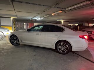 2022 BMW 5 серии 520d VII (G30/G31/G38) Рестайлинг, белый, 5499999 рублей, вид 3