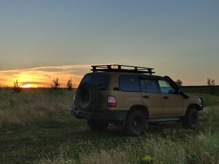 2005 Toyota Land Cruiser 105 100 Series Рестайлинг 2, коричневый, 2450000 рублей, вид 1
