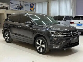 2022 Volkswagen Tharu I, чёрный, 1478010 рублей, вид 3