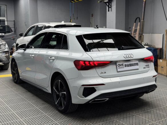 2021 Audi A3 Sportback 35 TFSI IV (8Y), белый, 2432923 рублей - вид 6