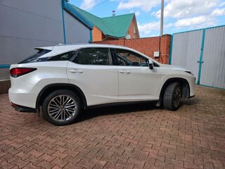 2022 Lexus RX 300 IV Рестайлинг, белый, 8400000 рублей, вид 4