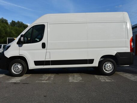 2024 Peugeot Boxer, белый, 4890000 рублей, вид 4
