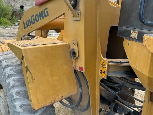 2013 LiuGong CLG 836, 1600000 рублей - вид 4