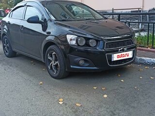 2014 Chevrolet Aveo II, чёрный, 590000 рублей, вид 1