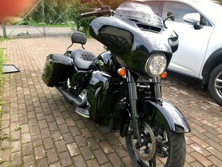 2016 Harley-Davidson Street Glide, чёрный, 1350000 рублей, вид 1