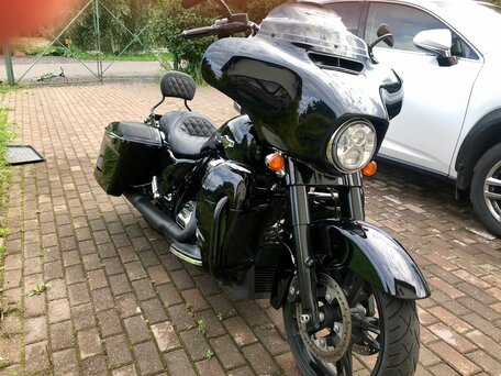 2016 Harley-Davidson Street Glide, чёрный, 1350000 рублей, вид 1