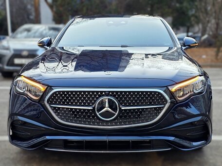 2025 Mercedes-Benz E-Класс 200 VI (W214, S214), чёрный, 6555000 рублей, вид 2