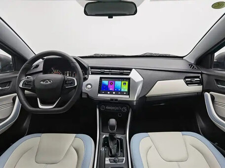 2023 Chery Tiggo 3x I Рестайлинг, серый, 880000 рублей, вид 5