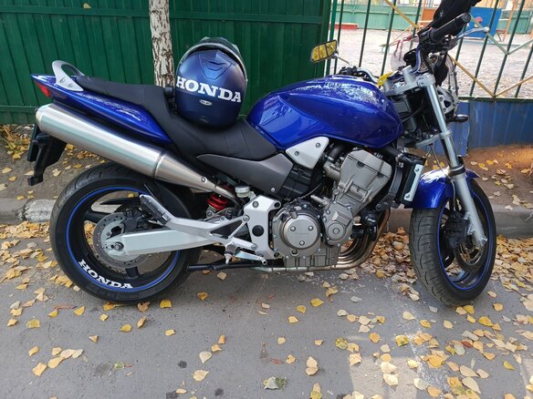 2003 Honda CB 900F Hornet, синий, 550000 рублей - вид 5