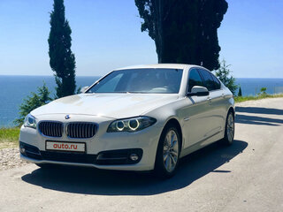 2013 BMW 5 серии 530d xDrive VI (F10/F11/F07) Рестайлинг, белый, 2650000 рублей, вид 1