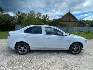 2007 Mitsubishi Lancer X, белый, 350000 рублей, вид 2